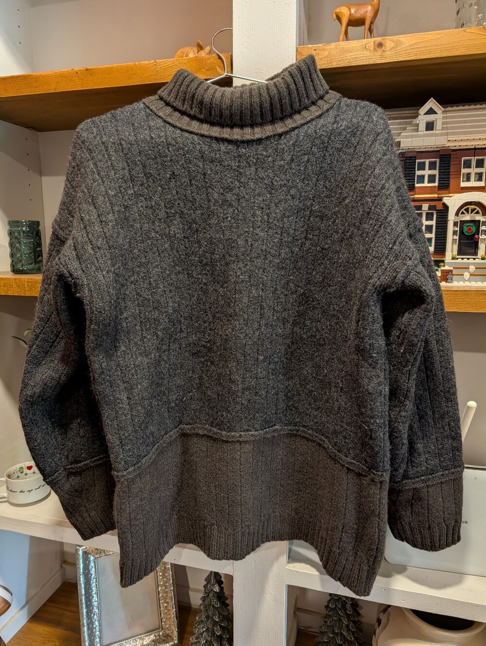 Vintage French Connection Pure Wool Turtleneck Sweater Size Large